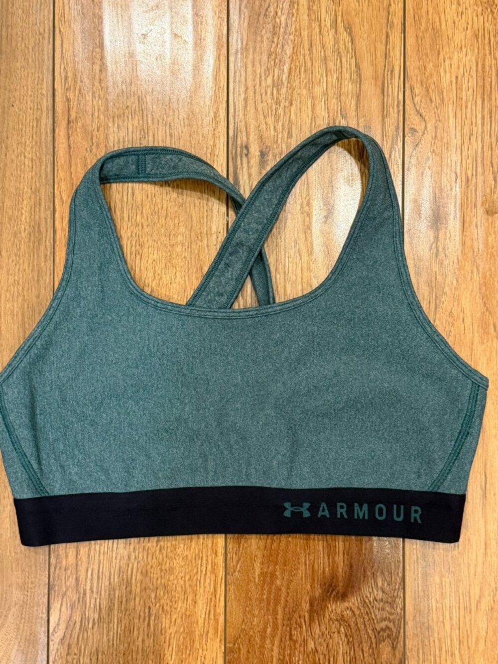 Under Armour - Sports Bra - XL